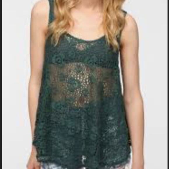 Staring at Stars Tops - Staring at Stars Swing Crochet lace small tank top